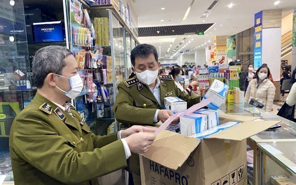 Tổng cục QLTT công bố 64 đường dây nóng tiếp nhận thông tin phản ánh lợi dụng dịch bệnh trục lợi