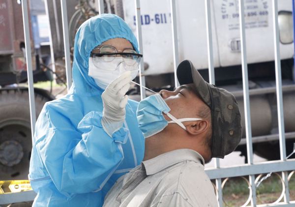 Thêm 15 trường hợp dương tính với SARS-CoV-2